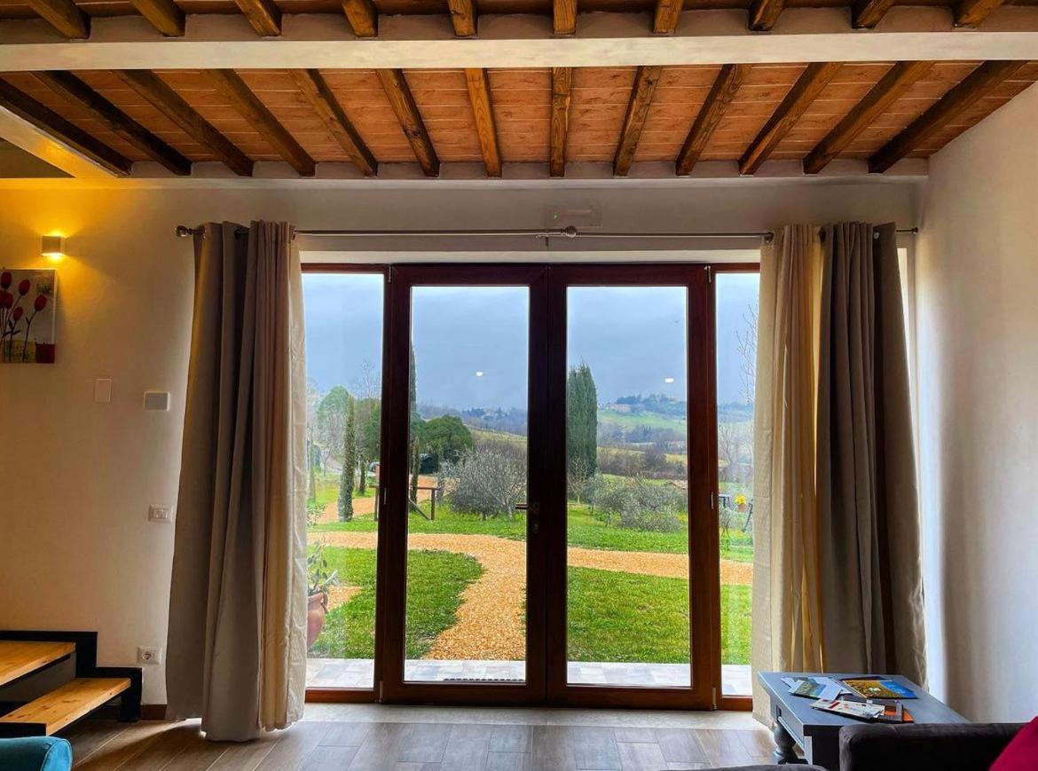 Agriturismo La Corte Del Sole Siena Exterior photo